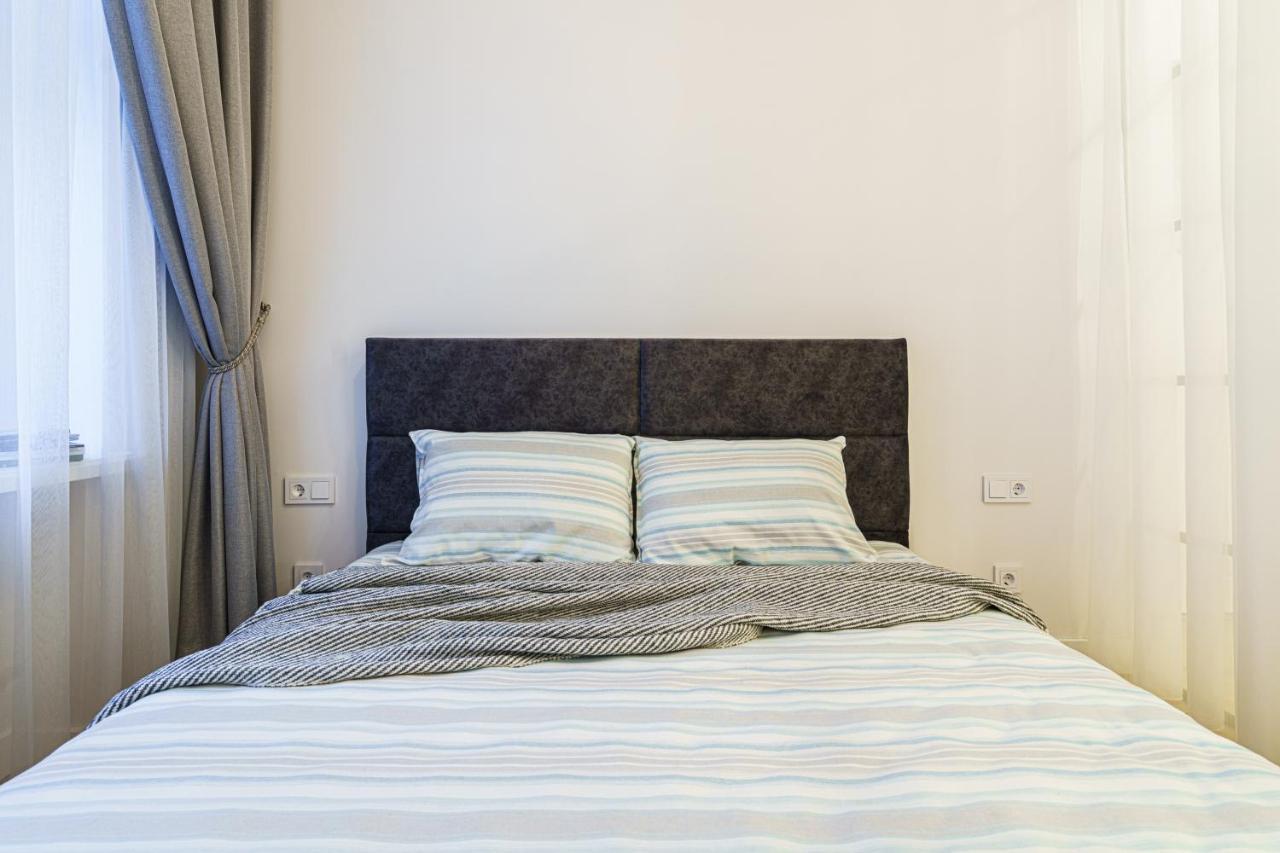 Moder Chic In Center-prime Leilighet *